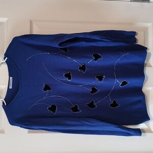 L/XL, Amo & Roma Heart Sweater